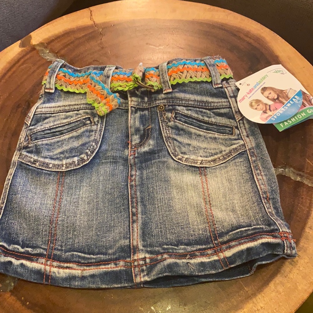 The Mary-kateandashley denim skirt. Size 6x